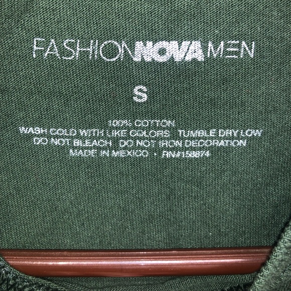 Hunter Green cropped tee with graphics on front & back - Picture 2 of 3